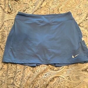 EUC Nike Golf skirt, size Medium.